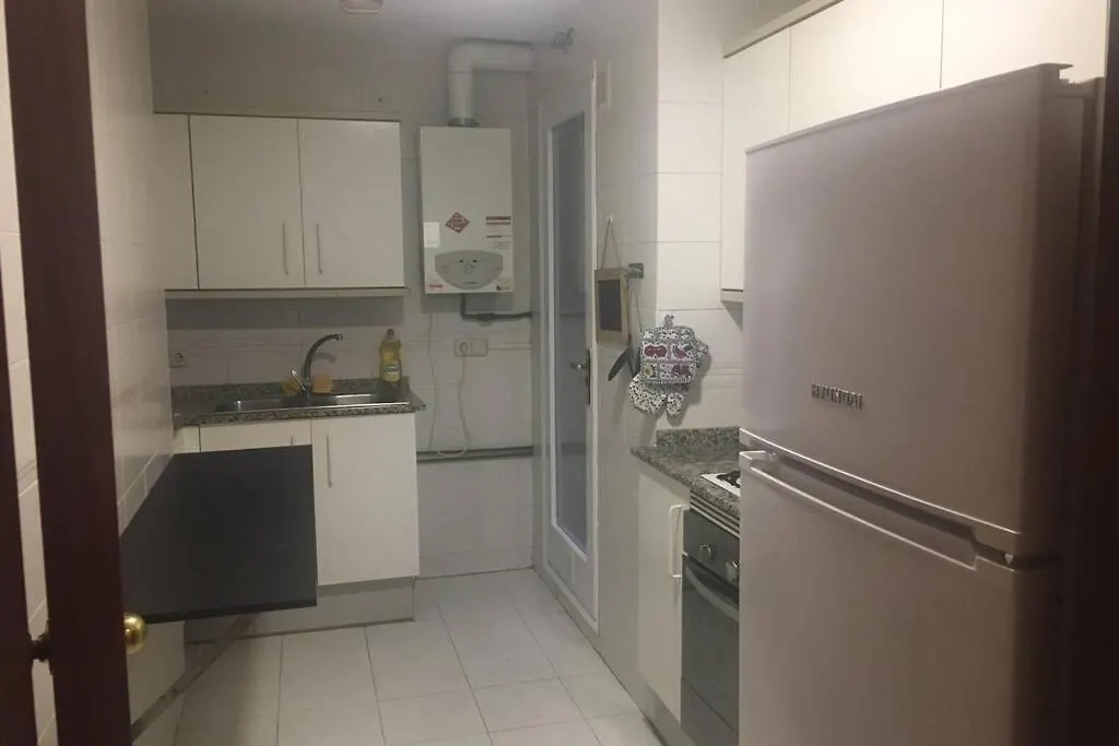 Comode Apartament Al Bell Mig De Girona 0*,