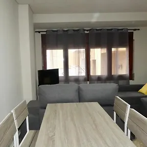  Appartement Encantador Al Centre De Aptgarbi