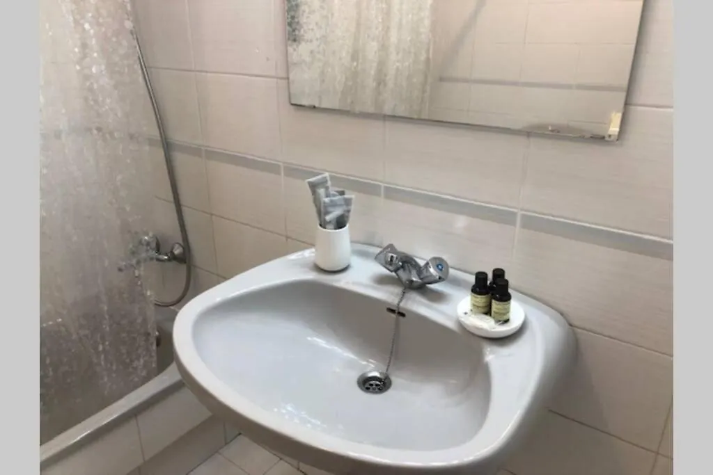 Comode Apartament Al Bell Mig De Girona 0*,  Spain